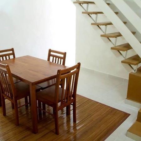 Putra Putri Lodge Kangar Buitenkant foto